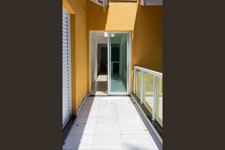 Casa de condomínio para alugar com 350m², 4 quartos e 4 vagasVaranda Quarto 1