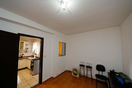Casa à venda com 115m², 2 quartos e 2 vagas Casa à venda com 115m², 2 quartos e 2 vagasQuarto 2
