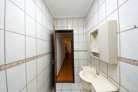 Casa à venda com 115m², 2 quartos e 2 vagas Casa à venda com 115m², 2 quartos e 2 vagasBanheiro