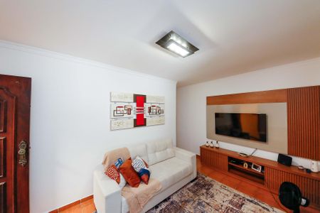 Casa à venda com 115m², 2 quartos e 2 vagas Casa à venda com 115m², 2 quartos e 2 vagasSala