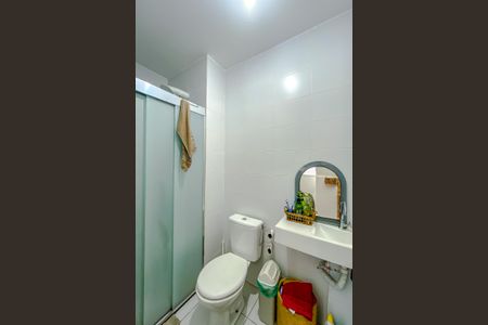 Apartamento para alugar com 51m², 2 quartos e sem vagaBanheiro