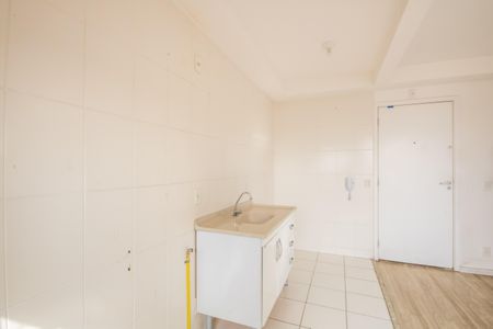 Apartamento à venda com 27m², 1 quarto e 1 vaga Apartamento à venda com 27m², 1 quarto e 1 vagaCozinha e Área de Serviço