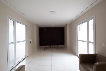 Apartamento à venda com 27m², 1 quarto e 1 vaga Apartamento à venda com 27m², 1 quarto e 1 vagaÁrea comum - Salão de festas