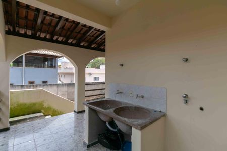 Casa à venda com 190m², 3 quartos e 3 vagasÁrea de Serviço