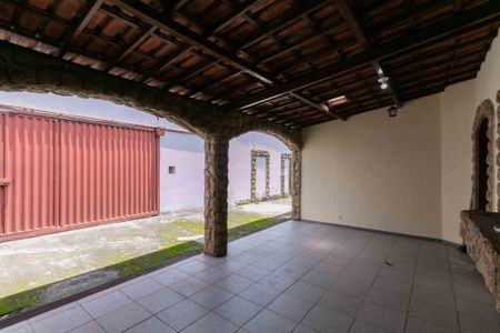 Casa à venda com 190m², 3 quartos e 3 vagasGaragem
