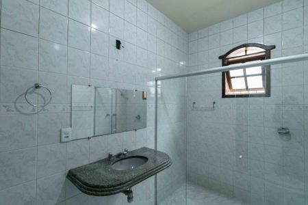 Casa à venda com 190m², 3 quartos e 3 vagasBanheiro Social