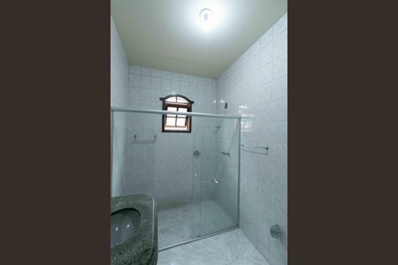 Casa à venda com 190m², 3 quartos e 3 vagasBanheiro Social