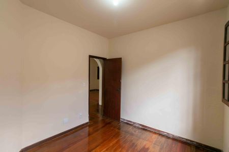 Casa à venda com 190m², 3 quartos e 3 vagasQuarto 2