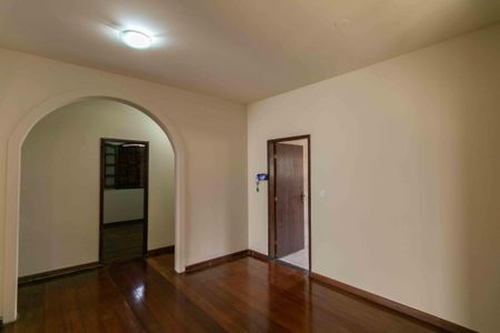 Casa à venda com 190m², 3 quartos e 3 vagasCopa