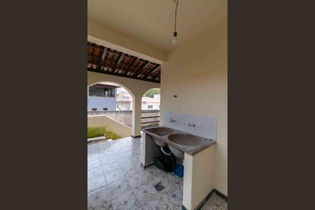 Casa à venda com 190m², 3 quartos e 3 vagasÁrea de Serviço