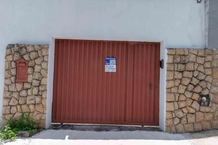 Casa à venda com 190m², 3 quartos e 3 vagasPlaquinha