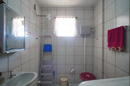 Casa à venda com 153m², 3 quartos e 2 vagasBanheiro 2