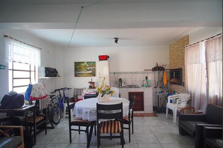 Casa à venda com 153m², 3 quartos e 2 vagasEspaço Gourmet