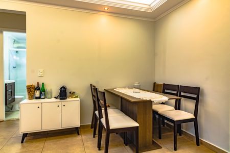 Apartamento à venda com 55m², 2 quartos e 1 vagaSala