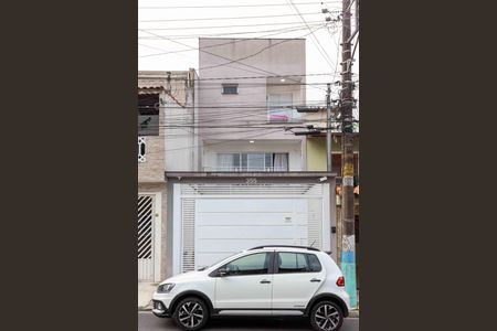 Casa para alugar com 240m², 3 quartos e 4 vagasFachada