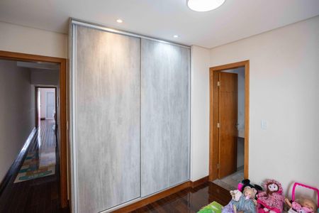 Casa para alugar com 240m², 3 quartos e 4 vagasQuarto 3