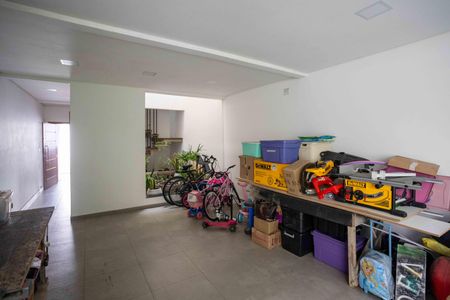 Casa para alugar com 240m², 3 quartos e 4 vagasDepósito