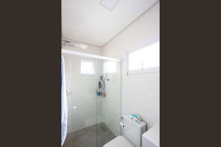 Casa para alugar com 240m², 3 quartos e 4 vagasBanheiro Social