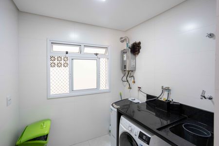 Casa para alugar com 240m², 3 quartos e 4 vagasÁrea de Serviço