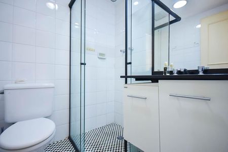 Apartamento para alugar com 98m², 2 quartos e 2 vagas Apartamento para alugar com 98m², 2 quartos e 2 vagasBanheiro