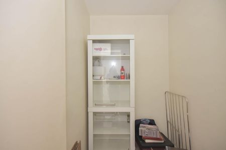 Apartamento para alugar com 98m², 2 quartos e 2 vagas Apartamento para alugar com 98m², 2 quartos e 2 vagasQuarto de Serviço