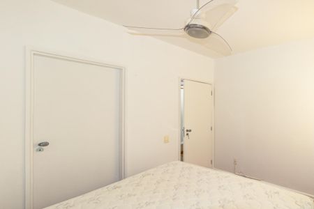 Apartamento à venda com 92m², 2 quartos e 1 vaga Apartamento à venda com 92m², 2 quartos e 1 vagaSuíte