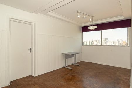 Apartamento à venda com 92m², 2 quartos e 1 vaga Apartamento à venda com 92m², 2 quartos e 1 vagaSala