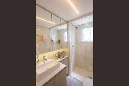 Apartamento à venda com 108m², 3 quartos e 2 vagasBanheiro Suíte 3
