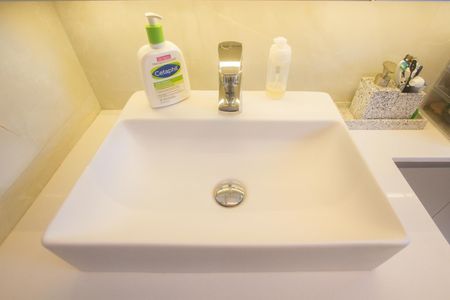 Apartamento à venda com 108m², 3 quartos e 2 vagasBanheiro Suíte 3