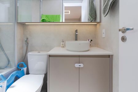 Apartamento à venda com 108m², 3 quartos e 2 vagasBanheiro da Suíte 2