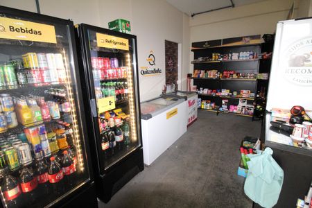 Apartamento para alugar com 61m², 2 quartos e 1 vagaÁrea comum - Mini Mercado