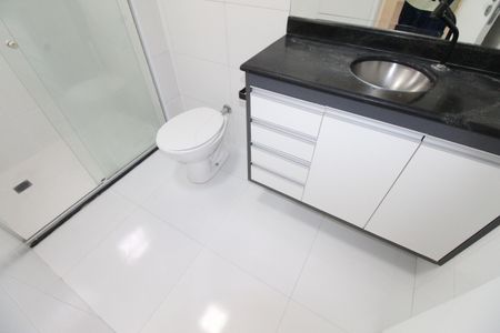 Banheiro de apartamento para alugar com 2 quartos, 61m² em Conjunto Residencial Trinta E Um de Marco, São José dos Campos