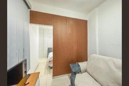 Apartamento à venda com 40m², 1 quarto e sem vaga Apartamento à venda com 40m², 1 quarto e sem vagaSala