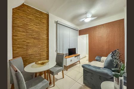 Apartamento à venda com 40m², 1 quarto e sem vaga Apartamento à venda com 40m², 1 quarto e sem vagaSala