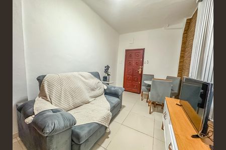 Apartamento à venda com 40m², 1 quarto e sem vaga Apartamento à venda com 40m², 1 quarto e sem vagaSala