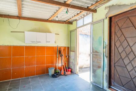 Casa à venda com 150m², 3 quartos e 1 vaga Casa à venda com 150m², 3 quartos e 1 vagaÁrea de Serviço