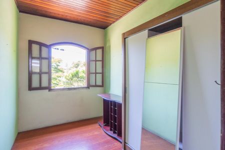 Casa à venda com 150m², 3 quartos e 1 vaga Casa à venda com 150m², 3 quartos e 1 vagaQuarto 1