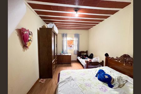 Casa à venda com 360m², 4 quartos e 5 vagasQuarto 4