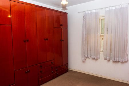 Casa para alugar com 140m², 3 quartos e 2 vagasQuarto 2