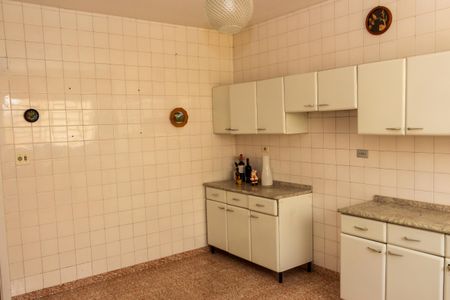 Casa para alugar com 140m², 3 quartos e 2 vagasCozinha