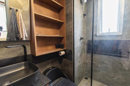 Studio à venda com 40m², 1 quarto e sem vaga Studio à venda com 40m², 1 quarto e sem vagaBanheiro