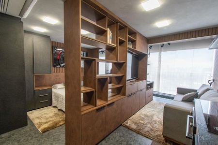 Studio à venda com 40m², 1 quarto e sem vaga Studio à venda com 40m², 1 quarto e sem vagaSala