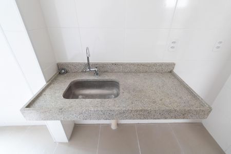 Apartamento para alugar com 42m², 2 quartos e 1 vaga Apartamento para alugar com 42m², 2 quartos e 1 vagaCozinha e Área de Serviço