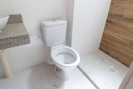 Apartamento para alugar com 42m², 2 quartos e 1 vaga Apartamento para alugar com 42m², 2 quartos e 1 vagaBanheiro