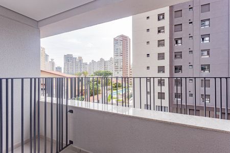 Studio para alugar com 27m², 1 quarto e sem vaga Studio para alugar com 27m², 1 quarto e sem vagaVaranda