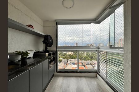 Apartamento à venda com 62m², 2 quartos e 1 vagaSacada da sala