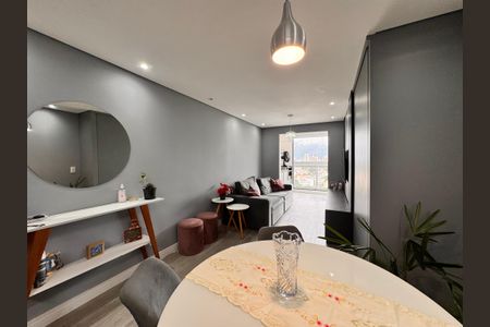Apartamento à venda com 62m², 2 quartos e 1 vagaSala