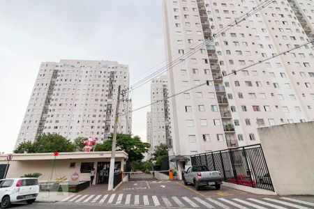 Apartamento para alugar com 43m², 2 quartos e 1 vagaFachada e portaria