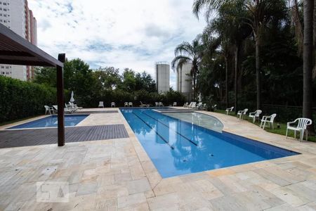 Apartamento para alugar com 43m², 2 quartos e 1 vagaPiscina