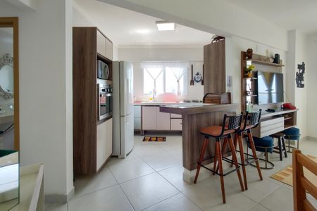 Apartamento para alugar com 72m², 2 quartos e 2 vagasCozinha